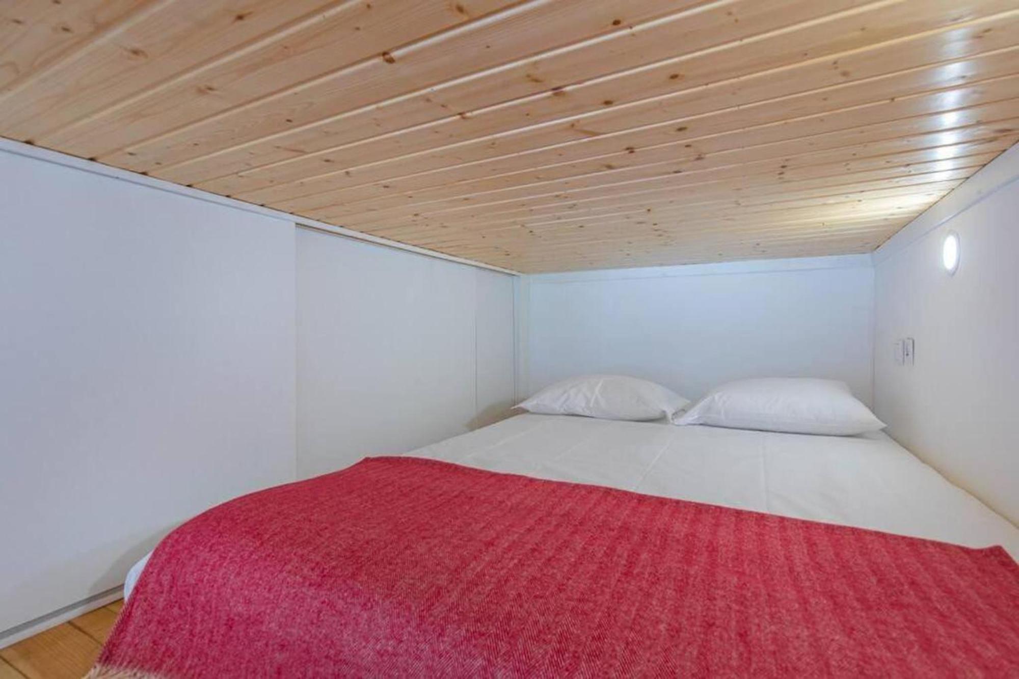 Tiny Retreat In Lisbon Apartment Exterior photo